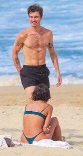 Closer 1097 EN PLEINE PLAGE de bonheur