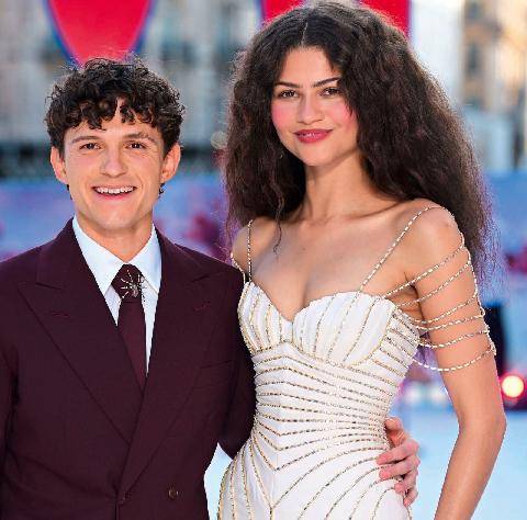 Closer 1105 Zendaya et Tom Holland DES NOCES “marvelous” !