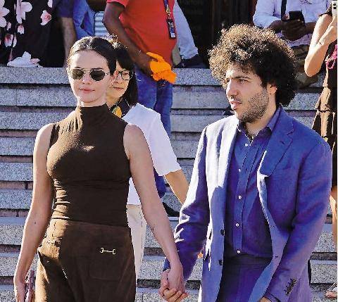 Closer 1108 Selena Gomez et Benny Blanco Dolce vita