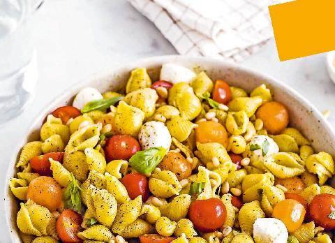Closer 1109 SALADE DE PÂTES AU PESTO, TOMATES ET MOZZARELLA