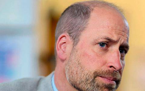 Closer 1110 Le prince William PRÊT À TOUT POUR snober Harry et Meghan !