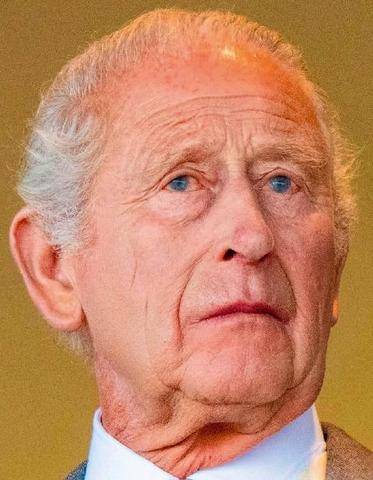 Closer 1111 Charles III RATTRAPÉ PAR LE scandale de la mort de Diana !