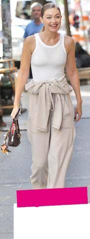 Closer 1112 Gigi Hadid