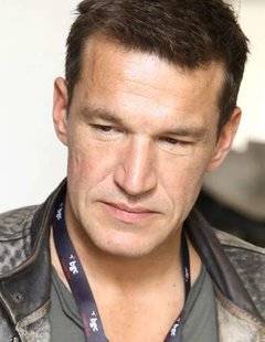 Closer 738 3 accidents qui prouvent que Benjamin Castaldi n'est pas un Lucky Man