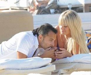 Closer 738 Il y a onze ans, elle roucoulait avec Nicolas Garieri à Saint-Tropez