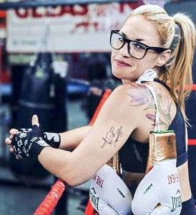 Closer 761 “Championne du monde, j'ai surmonté mes traumatismes grâce à la boxe”