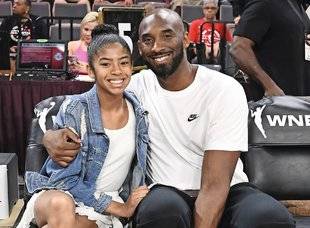 Closer 764 IL VOULAIT JUSTE EMMENER SA FILLE À UN MATCH DE BASKET…