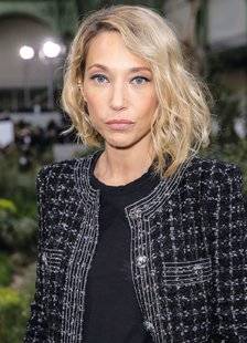 Closer 765 ELLE A EU SI PEUR POUR SA MÈRE !