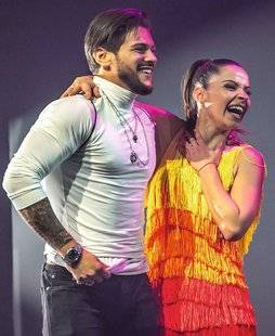 Closer 770 La danse des sentiments