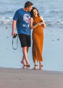 Closer 770 IL A RETROUVÉ L'AMOUR AVEC ANA