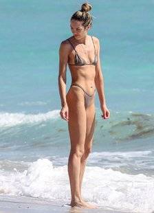 Closer 772 Au pays de Candice