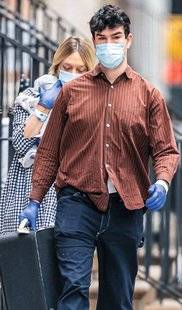 Closer 778 Maman pour la première fois à 45 ans