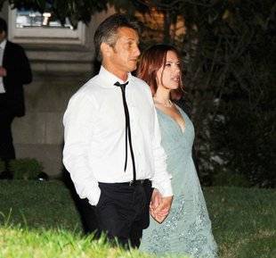 Closer 778 Il y a neuf ans, Scarlett Johansson se démenait pour garder Sean Penn