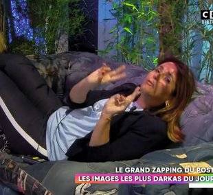 Closer 780 COUP DE MOU.