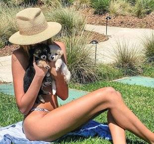 Closer 786 Kaia Gerber Le bonheur à toutou prix