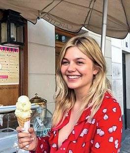 Closer 793 Louane Parfum de vacances