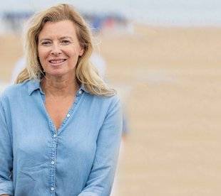 Closer 793 Virée de Paris Match et attaquée, elle se défend