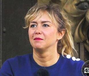 Closer 795 Elle recadre les internautes qui se moquaient de son poids