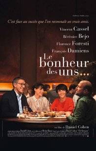 Closer 795 LE BONHEUR DES UNS…