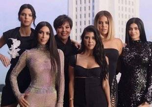 Closer 797 L'arrêt de L'Incroyable Famille Kardashian