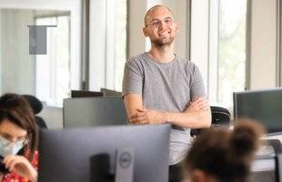 Closer 797 “J'ai poussé le télétravail à l'extrême. Mes 230 salariés travaillent où ils veulent, quand ils veulent ! Et ça marche”