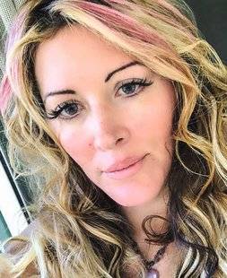 Closer 798 ELLE ACCUSE SON EX DE VIOLENCES CONJUGALES