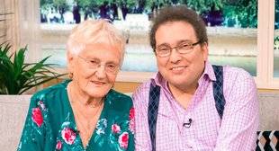 Closer 799 “Personne ne croyait en notre amour du fait de nos 38 ans d'écart. Aujourd'hui, nous fêtons nos 15 ans de mariage”