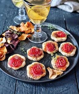 Closer 801 AVEC DES CHIPS DE LÉGUMES, JE CUISINE…