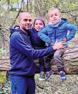 Closer 804 Tony Parker Un papa branché