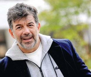 Closer 805 Epuisé, il met sa carrière entre parenthèses