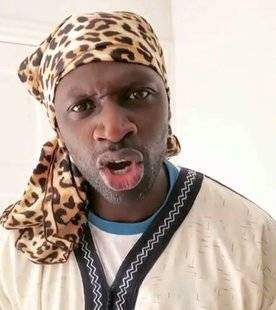 Closer 807 Omar Sy accusé de racisme après une parodie