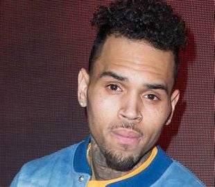 Télé Star 2209 Chris Brown