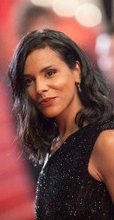 Télé Star 2210 Shy'm va remplacer Juliette Roudet dans Profilage !