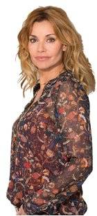Télé Star 2215 '' Chloé et Anna cherchent avant tout à protéger le bébé ''