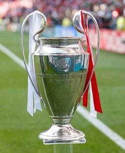 Télé Star 2216 Pourquoi la finale de la Ligue des champions sera retransmise sur BFM TV ?