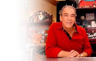 Télé Star 2222 Michel Cordes va quitter Plus belle la vie !