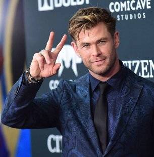 Télé Star 2222 Les superhéros du tapis rouge