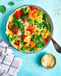 Télé Star 2222 Farfalle en sauce au chèvre frais