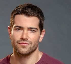 Télé Star 2223 Jesse Metcalfe dans Chesapeake Shores