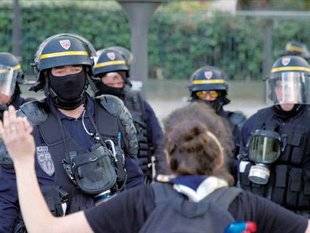 Télé Star 2223 Police, à bout de souffle