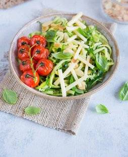 Télé Star 2226 Salade de courgettes à l'emmental
