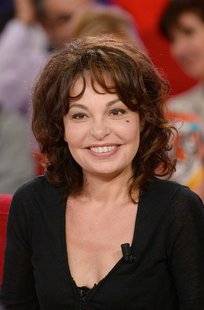 Télé Star 2228 La folle histoire d'une touche-à-tout