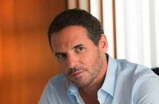 Télé Star 2229 Julien Bastide ne ménage pas ses efforts