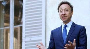 Télé Star 2239 '' Je ne peux pas faire de la pub pour des vérandas et défendre le patrimoine ''