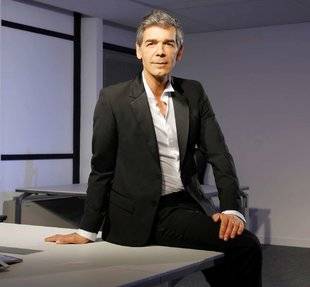 Télé Star 2240 '' Le 19.45 est en phase avec notre époque ''