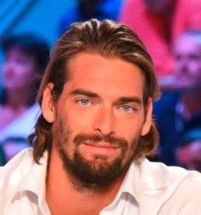 Télé Star 2243 Camille Lacourt