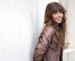Télé Star 2246 Julie Boulanger '' Il faut pouvoir trouver sa place dans Un si grand soleil… ''