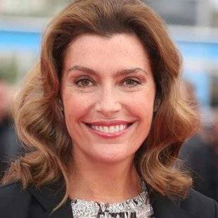 Télé Star 2249 Les 7 merveilles de Daphné Roulier
