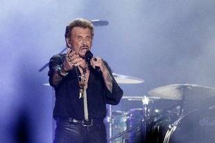 Télé Star 2252 Cette semaine, la télé rend hommage à Johnny…