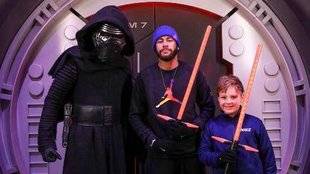 Télé Star 2253 Que la force soit avec eux !